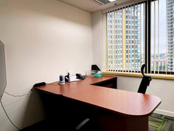 United Square (D11), Office #463686861